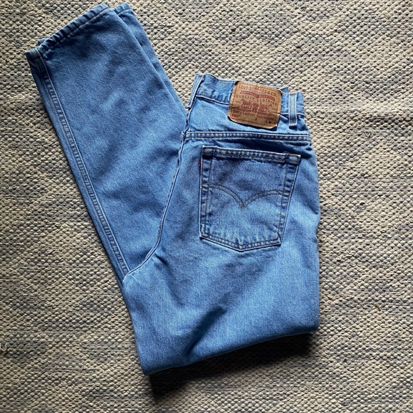 Vintage 90s Style Levis Red Tag 550s Distressed High Waisted Denim Blue Jeans - Picture 4 of 8